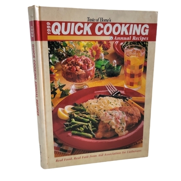 🟠 4 for $25 🟠  TASTE OF HOME'S QUICK COOKING COOKBOOK - Picture 1 of 6